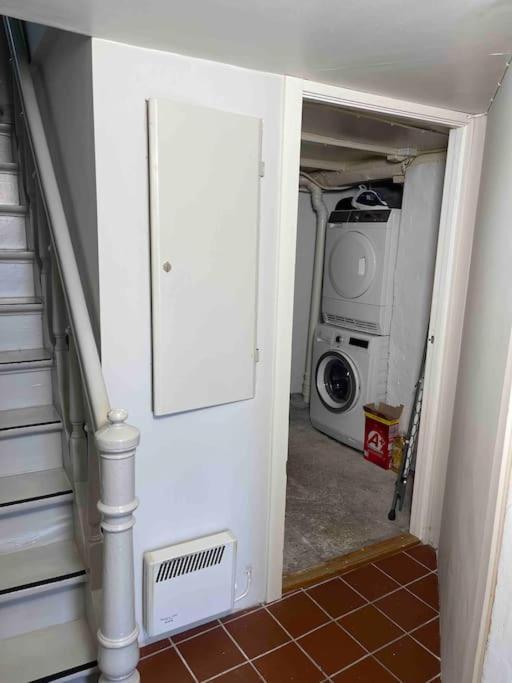 The Green Door H1 Ставангер Екстериор снимка