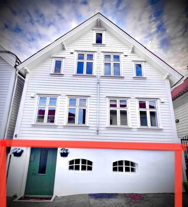 The Green Door H1 Ставангер Екстериор снимка